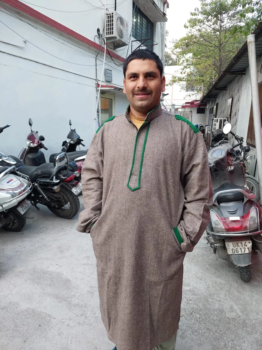 महेश्वर उनियाल  उत्तराखंडी